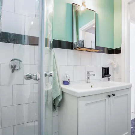 شقة 1 Bedroom Lovely In