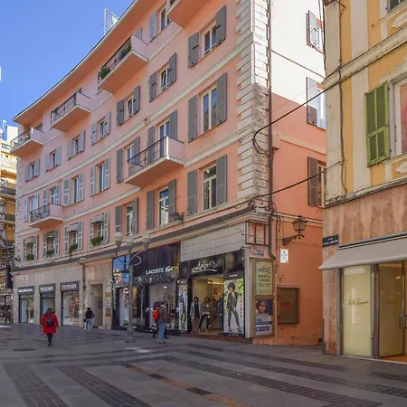 1 Bedroom Lovely In Appartamento *