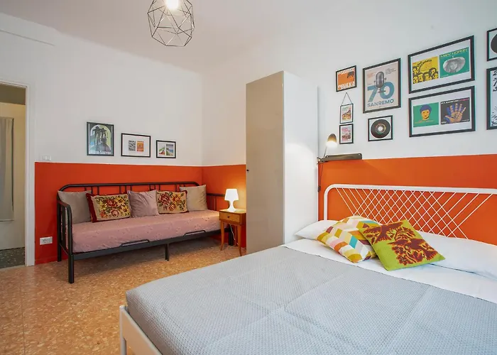 1 Bedroom Lovely In Sanremo